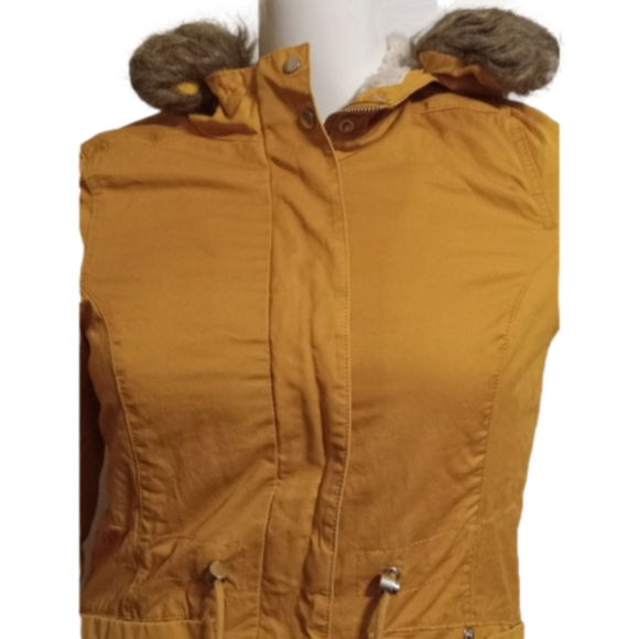 Divided winter coat - Picture 10 of 16